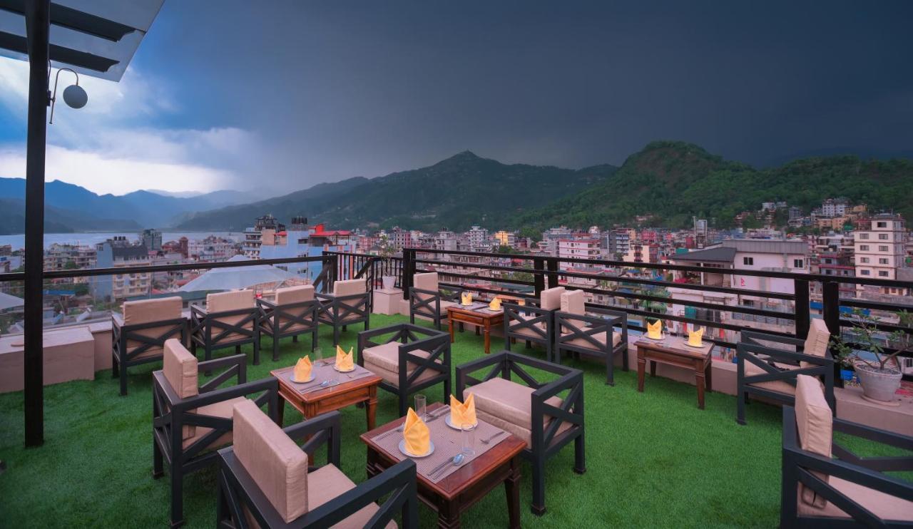 Aabas Pokhara Hotel Luaran gambar