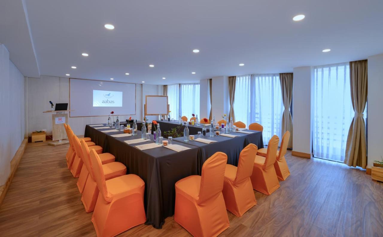 Aabas Pokhara Hotel Luaran gambar