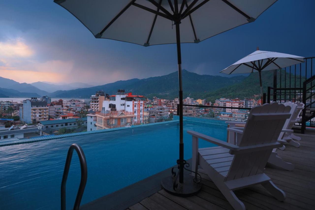Aabas Pokhara Hotel Luaran gambar