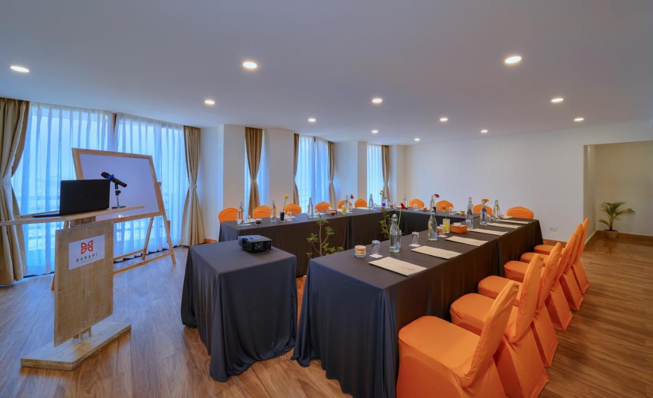 Aabas Pokhara Hotel Luaran gambar