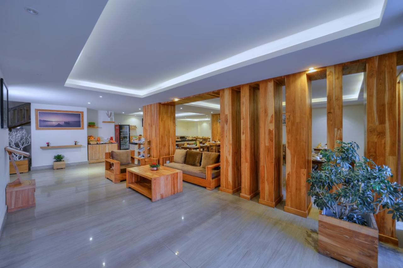 Aabas Pokhara Hotel Luaran gambar